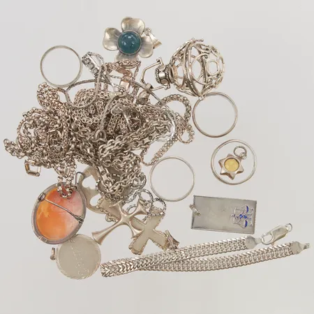 Diverse silver, delvis defekt, 830-925/1000 Silver 98,8g.