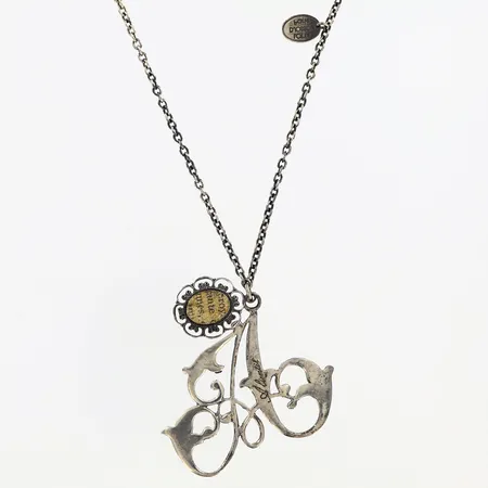 Collier 80cm, bredd: 2mm, hänget 45mm, bredd: 45mm,  Lotta Djossou, Silver 925/1000 Vikt: 15,8 g