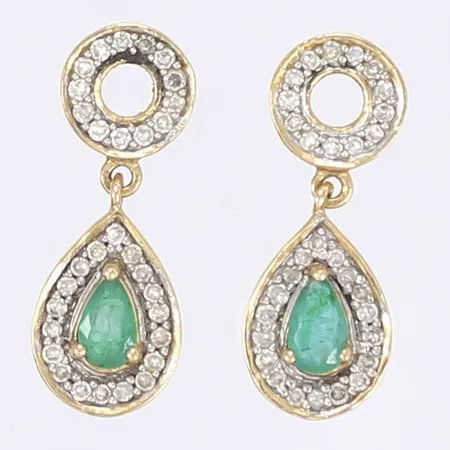 Delar av smycke, defekta, diamanter 60x ca 0,005ct samt gröna stenar, 20x7mm, 18K Vikt: 2,5 g