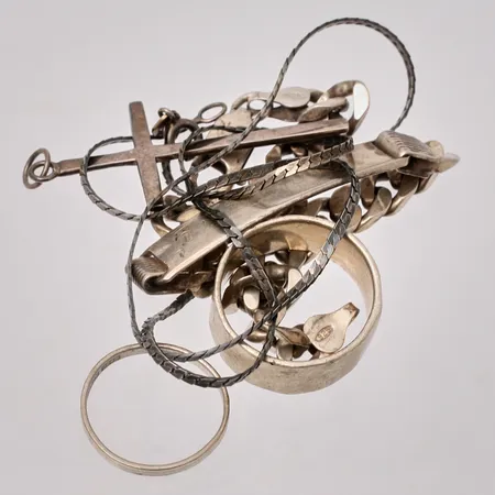 Diverse defekt silver 925/1000, vikt 31g.