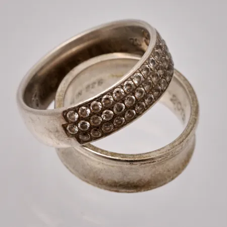 Diverse defekt silver, 925-935/1000, vikt 10g.