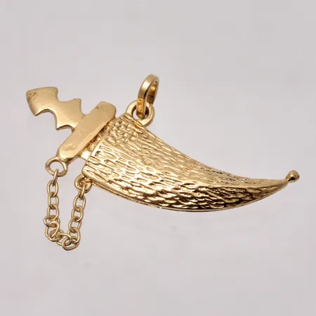 Hänge i 18K guld, Kniv och knivslida, mått 20x34,3mm, vikt 4,53g.