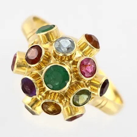 Ring med färgade stenar, stl 16½, Ø14mm, 18K Vikt: 2,4 g