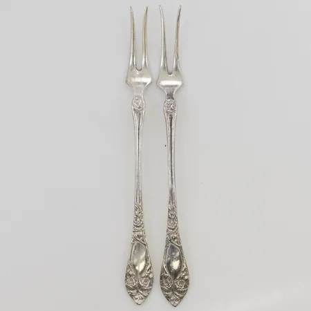 2 Cocktailgafflar, 17cm, 830/1000 Silver 44,5g.