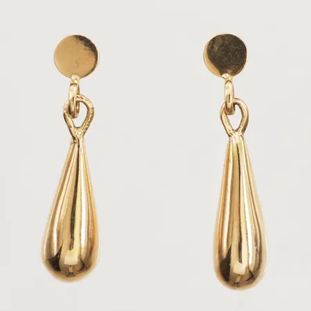 Ett par örhängen, ca 40mm, bredd 10mm, 18K Vikt: 6,4 g