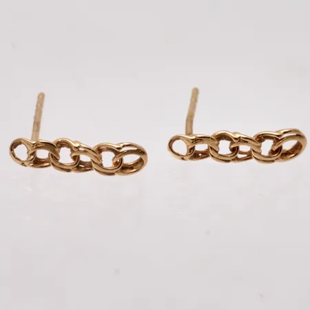 1par örhängen i 18K guld, Bismarck, mått 4,5x14mm, snurrebussar saknas, vikt 0,75g.