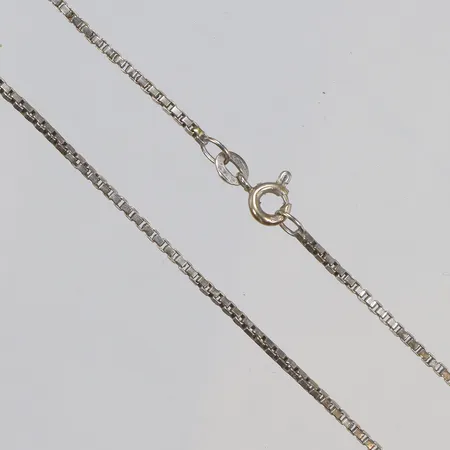 Kedja Venezia, längd 45cm, bredd 1mm, vitguld, 18K Vikt: 6,8 g