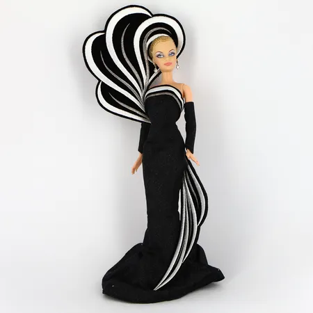 Barbiedocka, 45th Anniversary 2004 ,With Love, Bob Mackie Vikt: 0 g Skickas med paket.