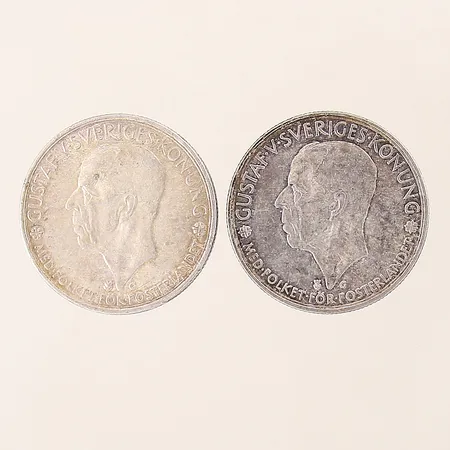 Mynt 2st, Gustaf V Sveriges Konung, med folket för fosterlandet, 5kr/st, Ø36mm, 1435-1935, silver 900/1000 Vikt: 50 g
