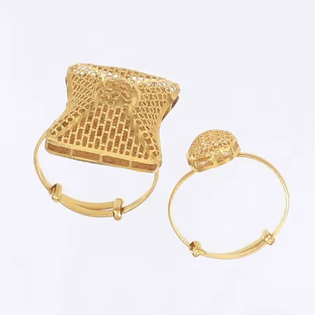 2 Ringar reglerbar stl 21K Vikt: 4,2 g