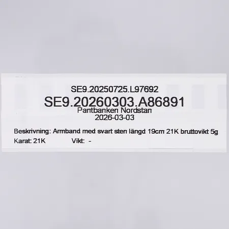 Armband med svart sten längd 19cm 21K bruttovikt 5g Vikt: 0 g