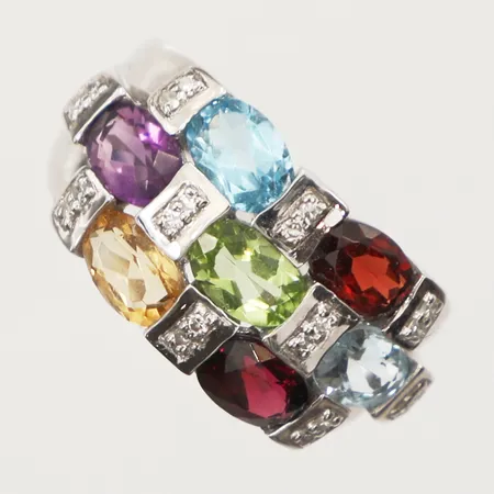 Ring med citrin, topas, ametist granat, peridot och diamanter ca 20x 0,001ct, 8/8-slipade, vitguld, stl 16½, bredd 11,4mm, 18K Vikt: 5,5 g