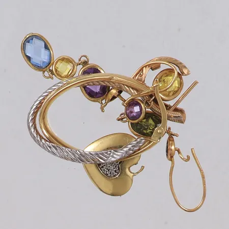 Diverse guld, stenar, skadat, defekt, 18K Bruttovikt 9,3g Vikt: 9,3 g