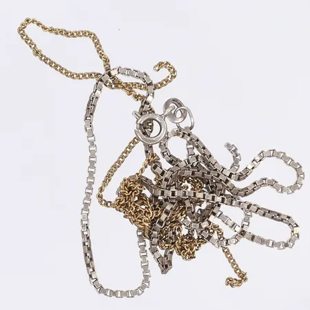 Diverse silver defekt silver 835-925/1000 Vikt: 7 g