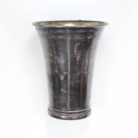 Bägare höjd 12cm, silver, 830/1000 Vikt: 134,8 g