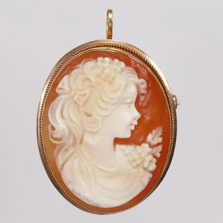 Hänge brosch camé, 40mm, 18K  Vikt: 5,9 g