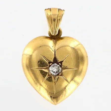 Hänge hjärta med diamant 0,06ct, ca 25mm, gravyr, 18K Vikt: 7,5 g