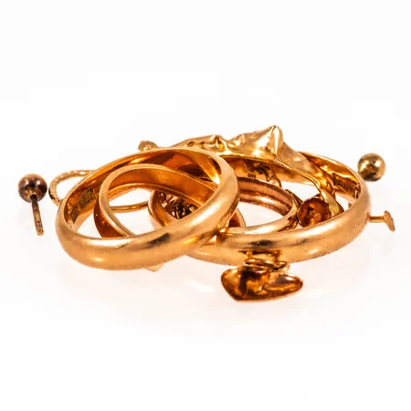 Diverse defekt / graverat guld 18K 10,7g. 