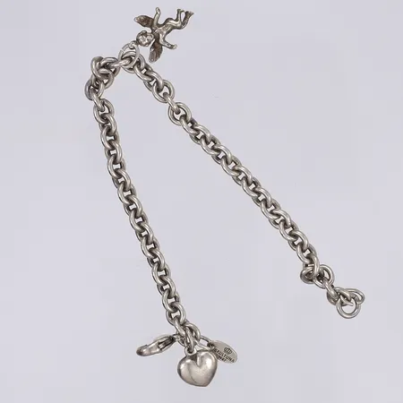 Armband med två berlocker i form av ängel respektive hjärta längd 18,5cm bredd 5mm silver 925/1000 Vikt: 18,1 g