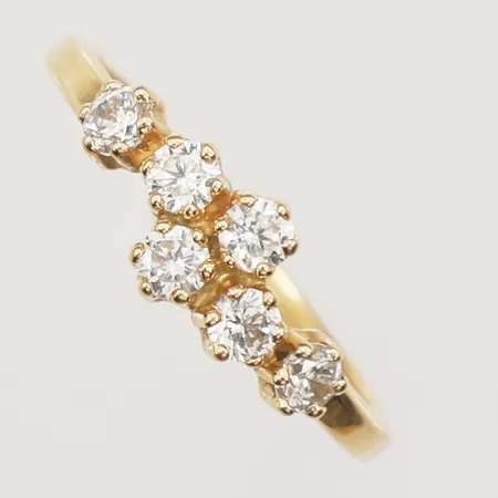 Ring med vita stenar, stl19, bredd 2-6,5mm, 18K, bruttovikt: 1,1g.