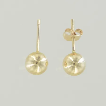 Ett par örhängen, bredd 6 mm, 1 plopp saknas,18K Vikt: 0,8 g