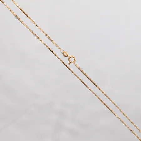 Kedja venezia, längd 46cm, bredd 1mm, 18K. Vikt: 4,7 g