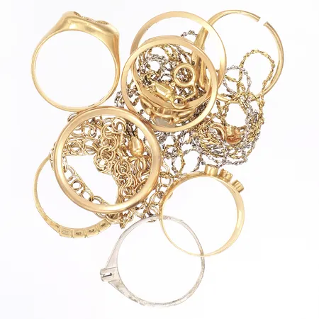 Diverse guld defekt 18K Vikt: 31,6 g