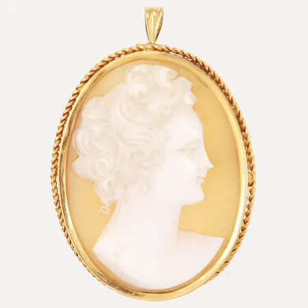 Hänge/brosch Camé 50x45mm, camé med sprickor, bucklor baksida, 18K, Bruttovikt: 9,3gram