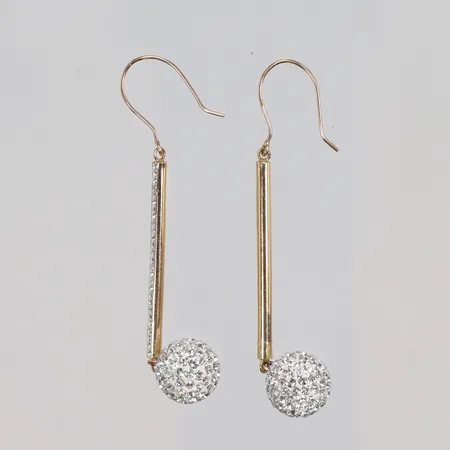 Ett par Örhängen med plastkulor 10x58mm, krokmodell, GHA 18K Vikt: 3,4 g