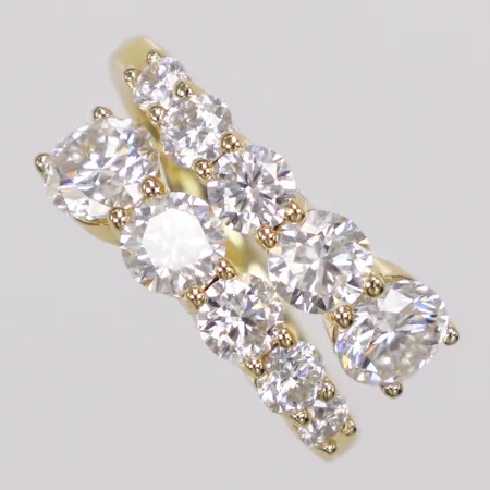 Ring vita stenar, stl 16¼, bredd 2-9,2mm, förgylld, 925/1000 silver Vikt: 4,1 g