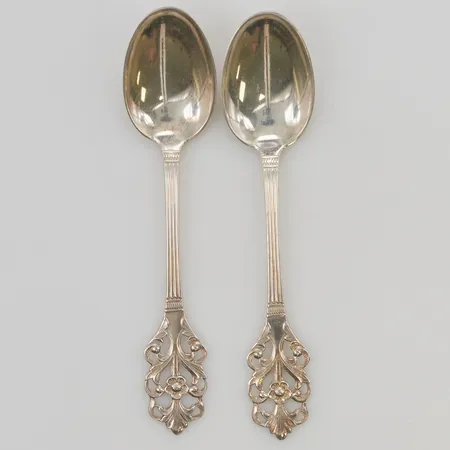 2 Moccaskedar, 10cm, 830/1000 Silver 14,8g.