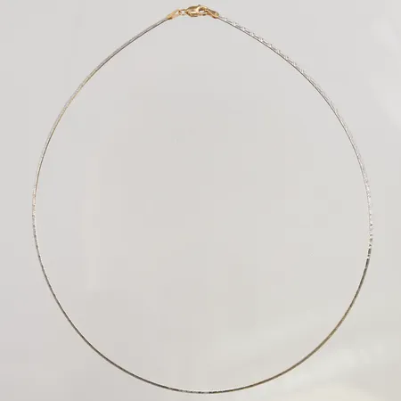 Collier 42cm, bredd:2mm, två färgad, 18K 8,3g.