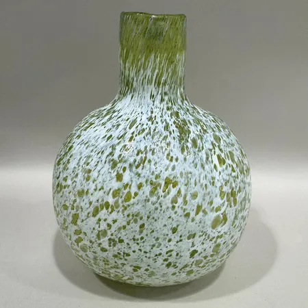 Vas, Oiva Toikka, Nuutajärvi, höjd 15cm, signerad Skickas med postpaket.