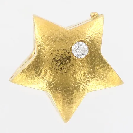 Lås Ole Lynggaard, med diamant 0,03ct, 14x14mm, etui Vikt: 6,1 g