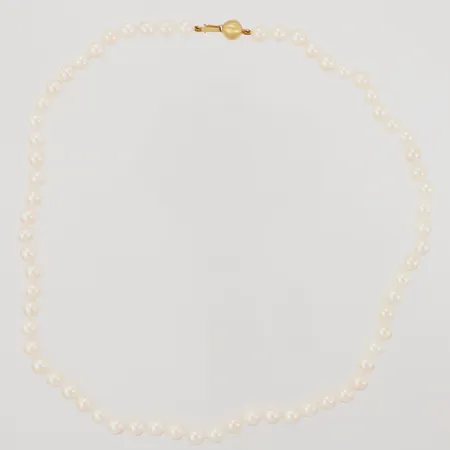 Pärlcollier med lås i 18K 46cm, pärlor ca: Ø6mm, rosatonade pärlor, JKa, Bruttovikt: 23,0 gram