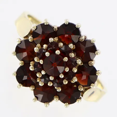 Ring med granater, stl 16¼, Ø 14mm,  förgyllt silver, 830/1000 Vikt: 3,2 g