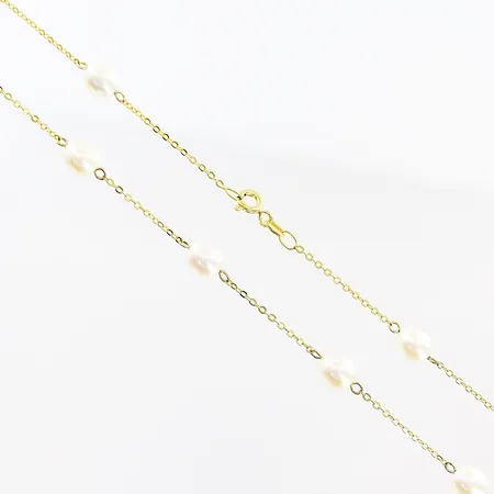Collier 43cm, odlade sötvattenspärlor Ø ca 5,9mm, pärlor i fin kvalité och lyster, 14K. Bruttovikt: 6,3gram Vikt: 6,3 g