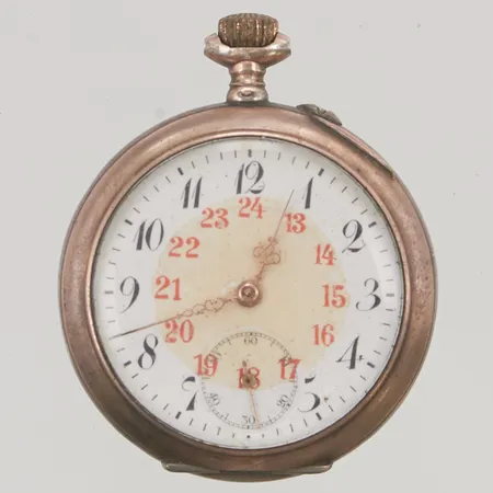 Mormorsur, 33mm, defekt, innerboett i metall, 800/1000 Silver.