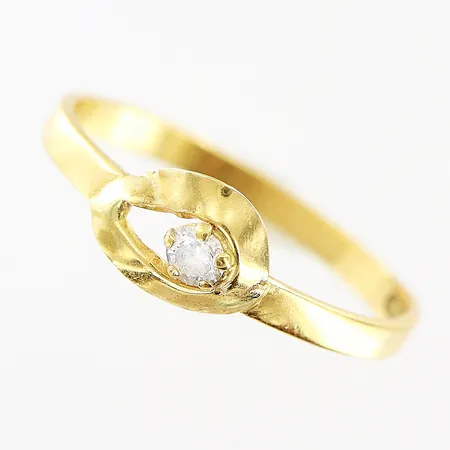 Ring, sten, stl 16¾, skev, 18K. Vikt: 1,3 g