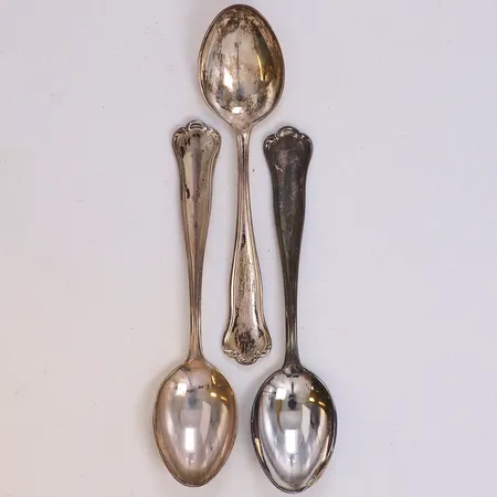Tre kaffeskedar, modell Kungsholm, längd 12cm, Hallbergs Stockholm 1950-tal, 925/1000 silver Vikt: 72,2 g