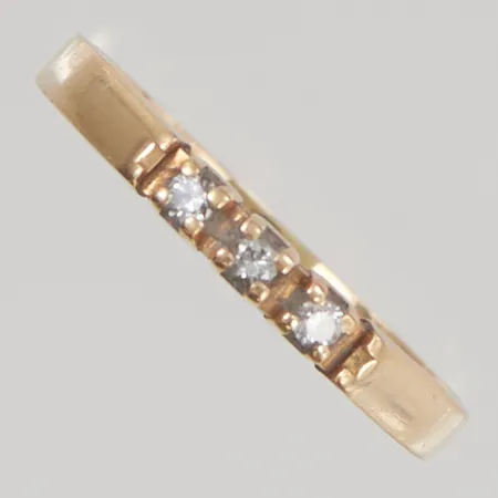 Ring diamanter 3x ca 0,01ct, Ø16½, bredd:2mm, gravyr, 18K 1,5g.