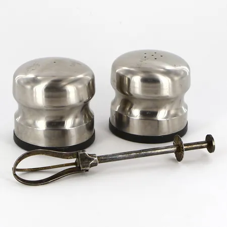 Salt & Pepparkar i rostfritt stål, höjd:65mm, Ø65mm, Tång 16,5cm, vitmetall Vikt: 0 g