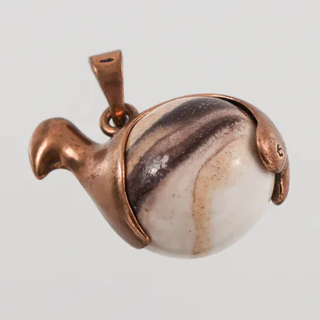 KIMMO VIRKKUNEN. hänge, brons & keramik, "Töyri", Kalevala Koru, Finland, 1990-talet,höjd ca 25 mm.