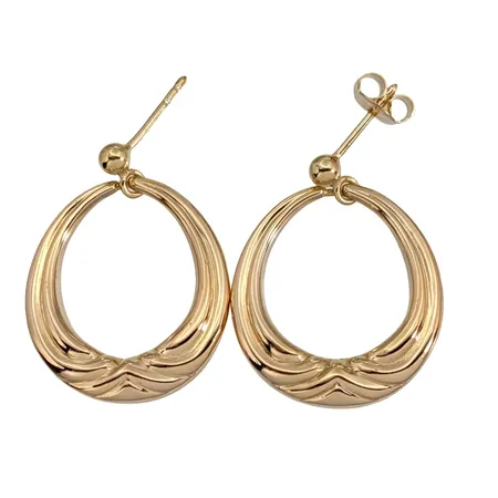 Örhängen, 18K guld, örhängenas storlek 19x26 mm, en plopp saknas, fint skick Vikt: 2,8 g