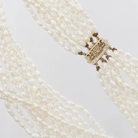 Collier 12-radigt sötvattenspärlor, längd: ca. 42cm, bredd: ca. 20mm, trätt på träns, lås i 14K guld Vikt: 0 g