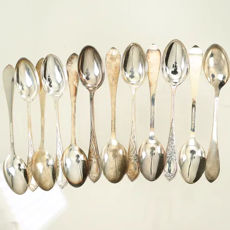 Tolv kaffeskedar, TH Marthinsen, längd 11,9cm, bredd 13-24mm, Silver 830/1000, 150,4g Vikt: 150,4 g