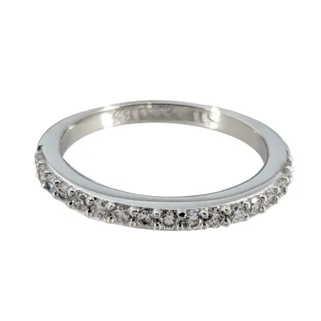 Ring, silver 925/1000, SIF JAKOBS, modell "Ellera", rodiumpläterat silver, Cubic Zirconia, Ø17¼ mm, bredd 2 mm, mycket fint skick, sparsamt använd, nypris i butik 849:- Vikt: 2 g