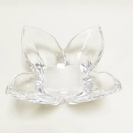 Skål Lotus, Lars Hellsten för Orrefors, höjd: ca.10cm, kristallglas, röd etikett, signerad, svårtytt ref.nr, repig Skickas med postpaket.