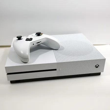 X box One S model 1681 med 1 st kontroll, utan låda