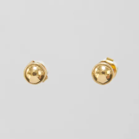 Ett par örhängen, Ø6mm, 18K Vikt: 1,6 g